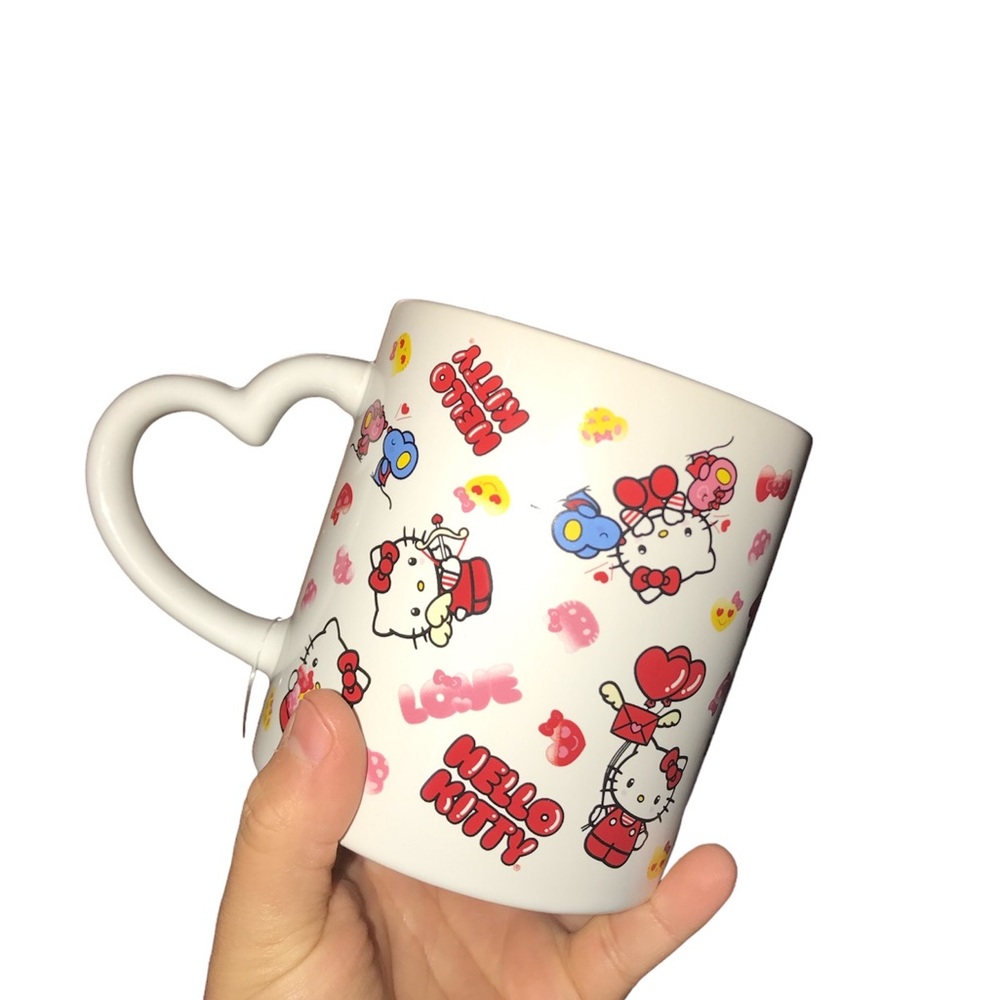 Hello kitty mug